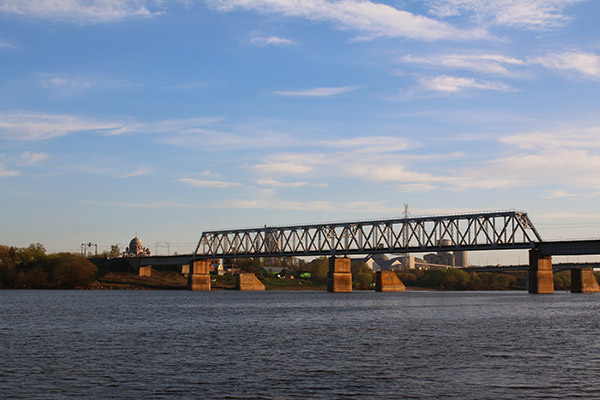 мост через Оку